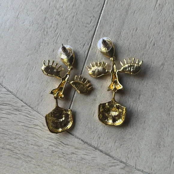 Eye See Love Earing Set - Picture 9 of 17